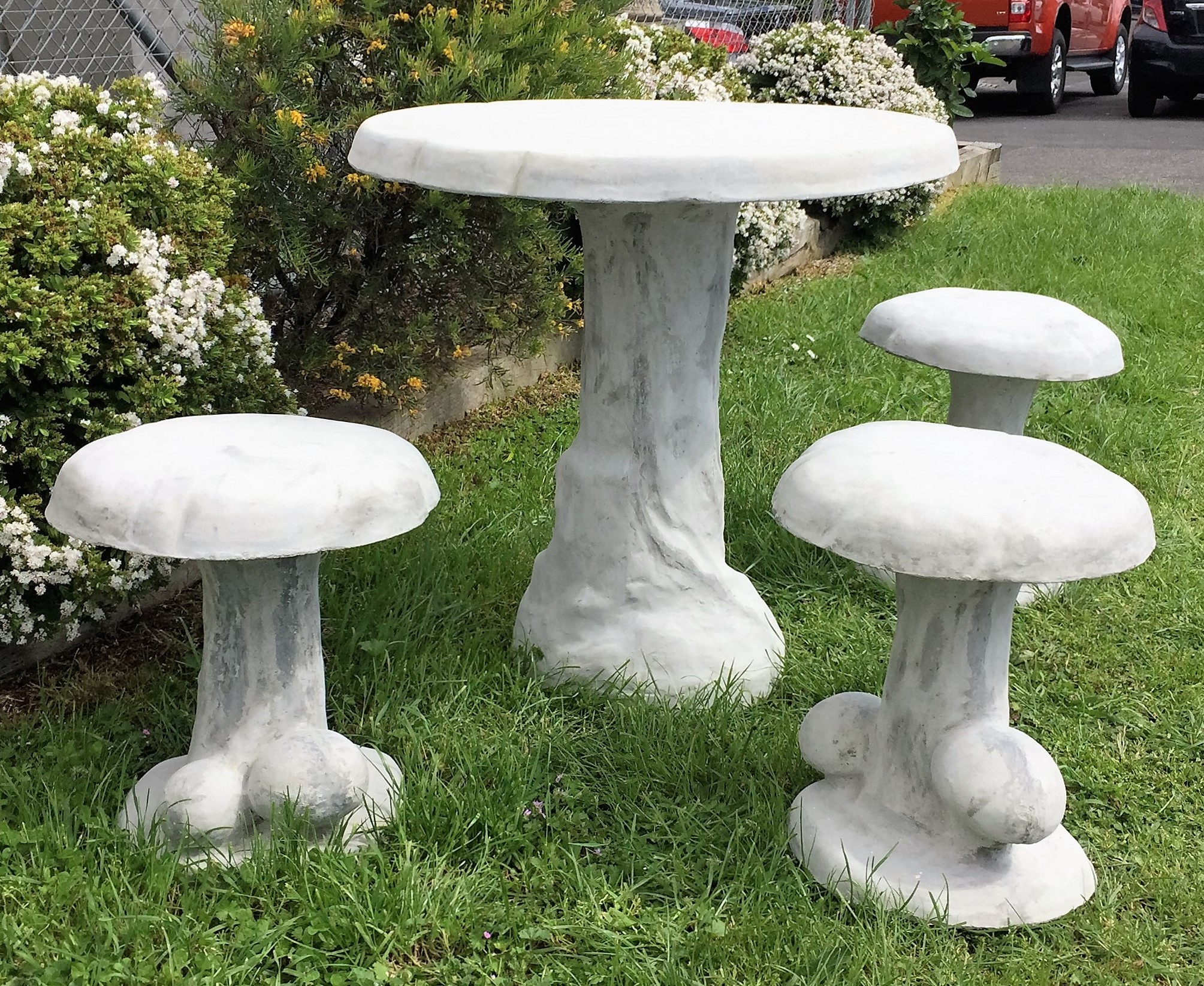 Mushroom Seat